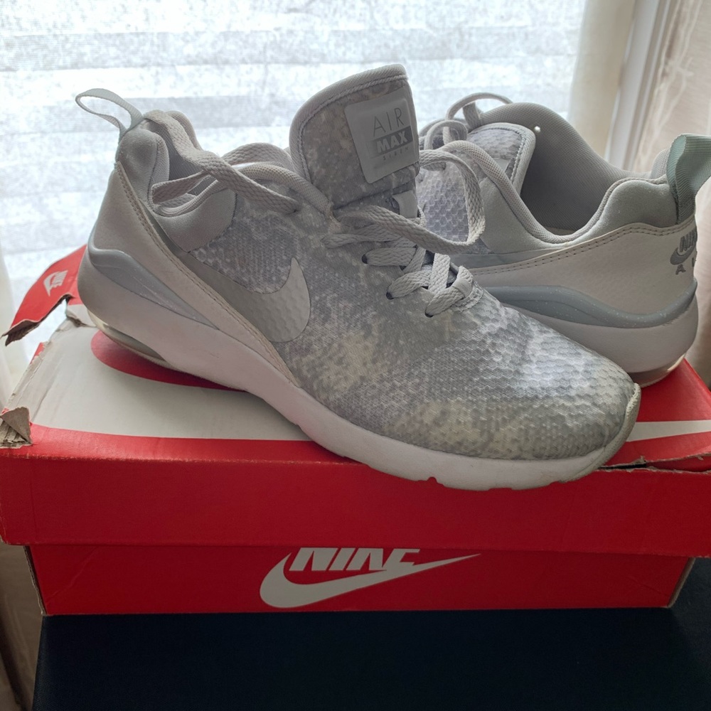 Nike AirMax Siren